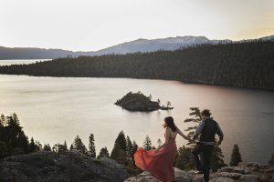 Read more about the article Engagement Photo-shoot Emerald Bay, Lake Tahoe