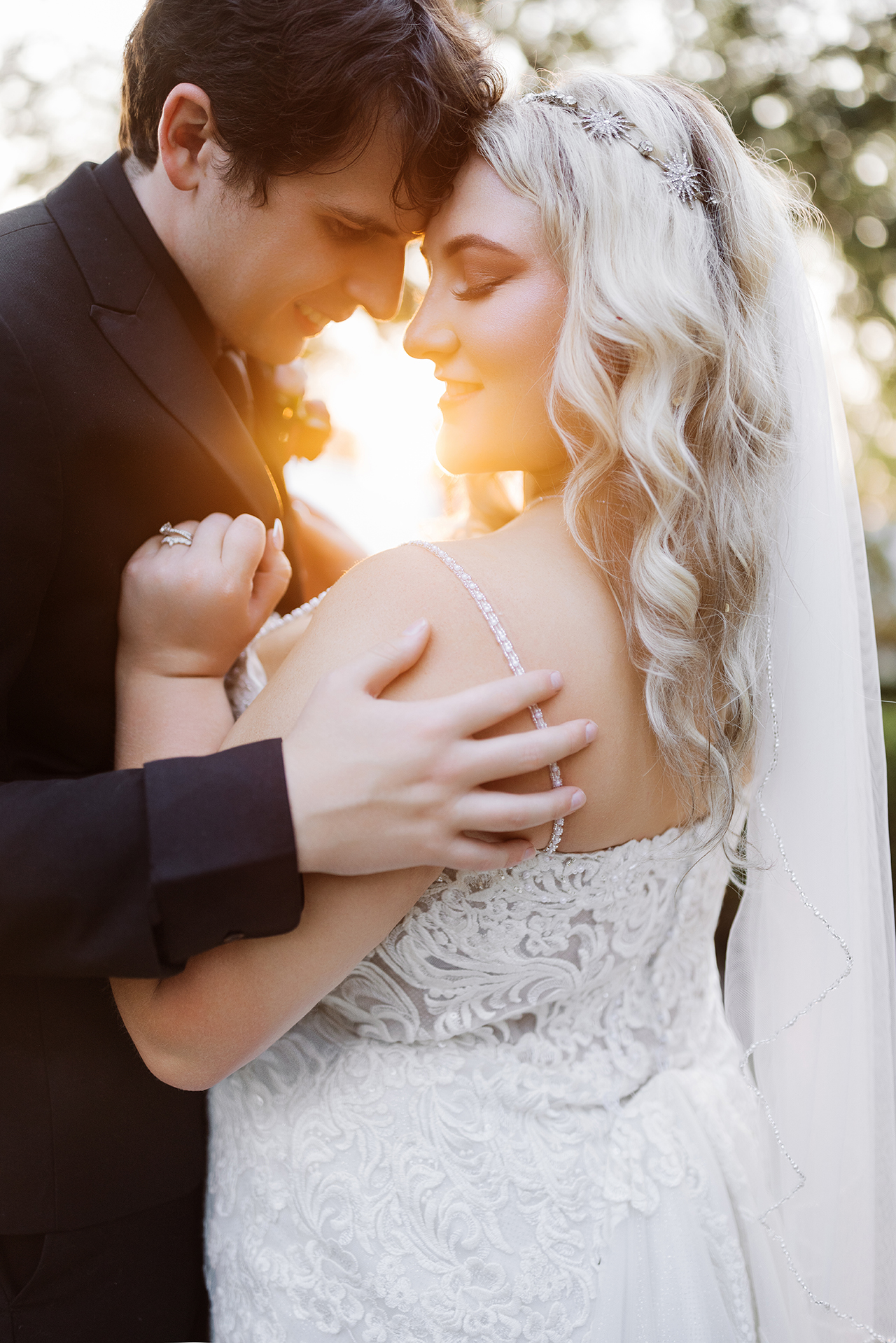 Read more about the article Buffalo Wedding Photographer Samuel’s Grande Manor