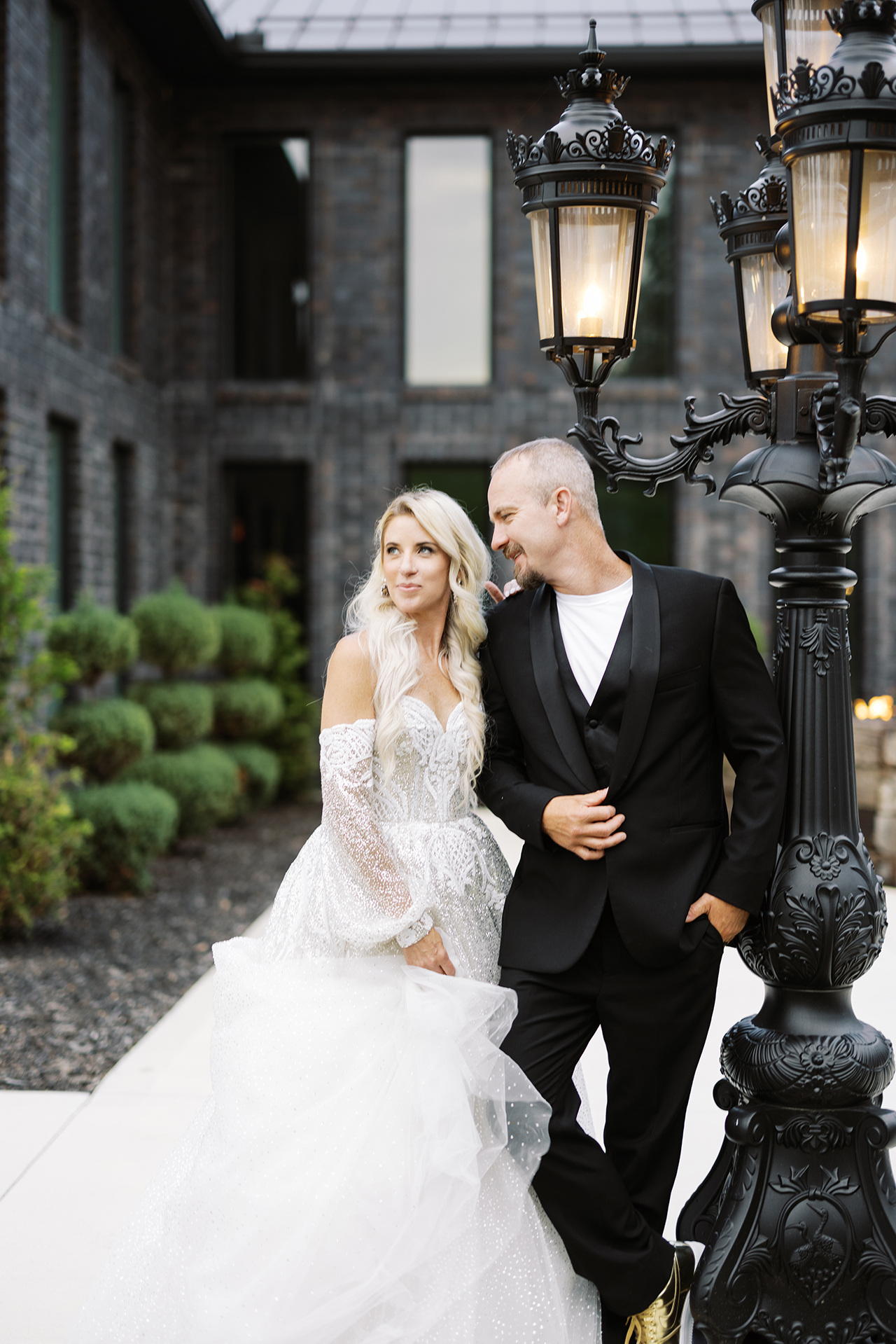 Read more about the article Buffalo Wedding Photographer